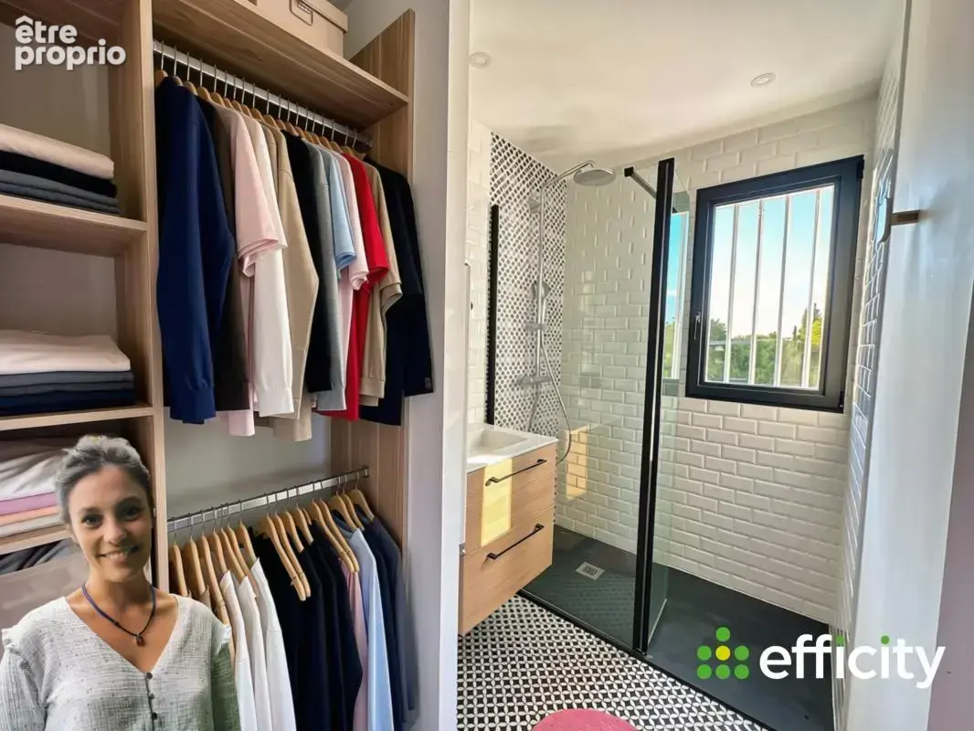 Maison 208 m² à Saint-Just-Saint-Rambert  - photo 15