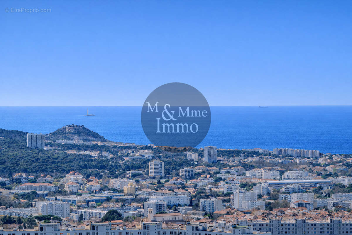Appartement à MARSEILLE-9E