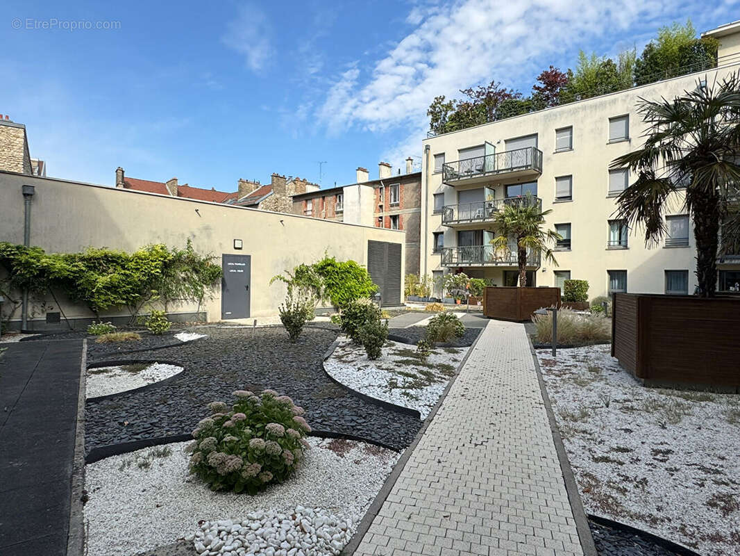 Appartement Reims 4 pièces 85.4 m2 - Hypercentre proche Langlet - photo 11