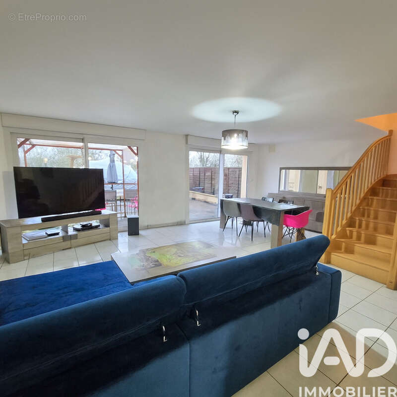 Photo 2 - Maison à CHARLEVILLE-MEZIERES