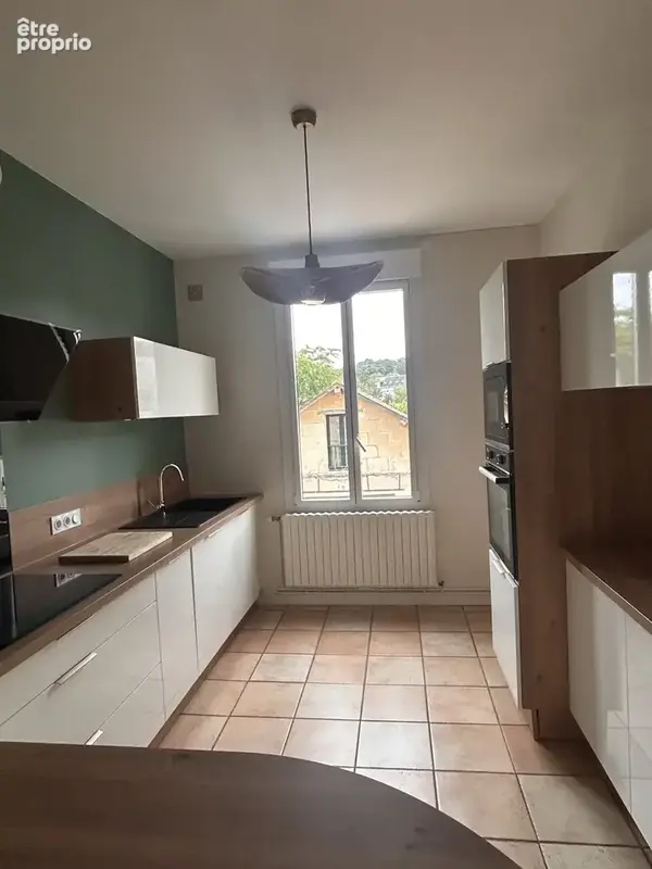 Appartement 4 pièces 97 m² à vendre à Saumur (49400) - photo 2