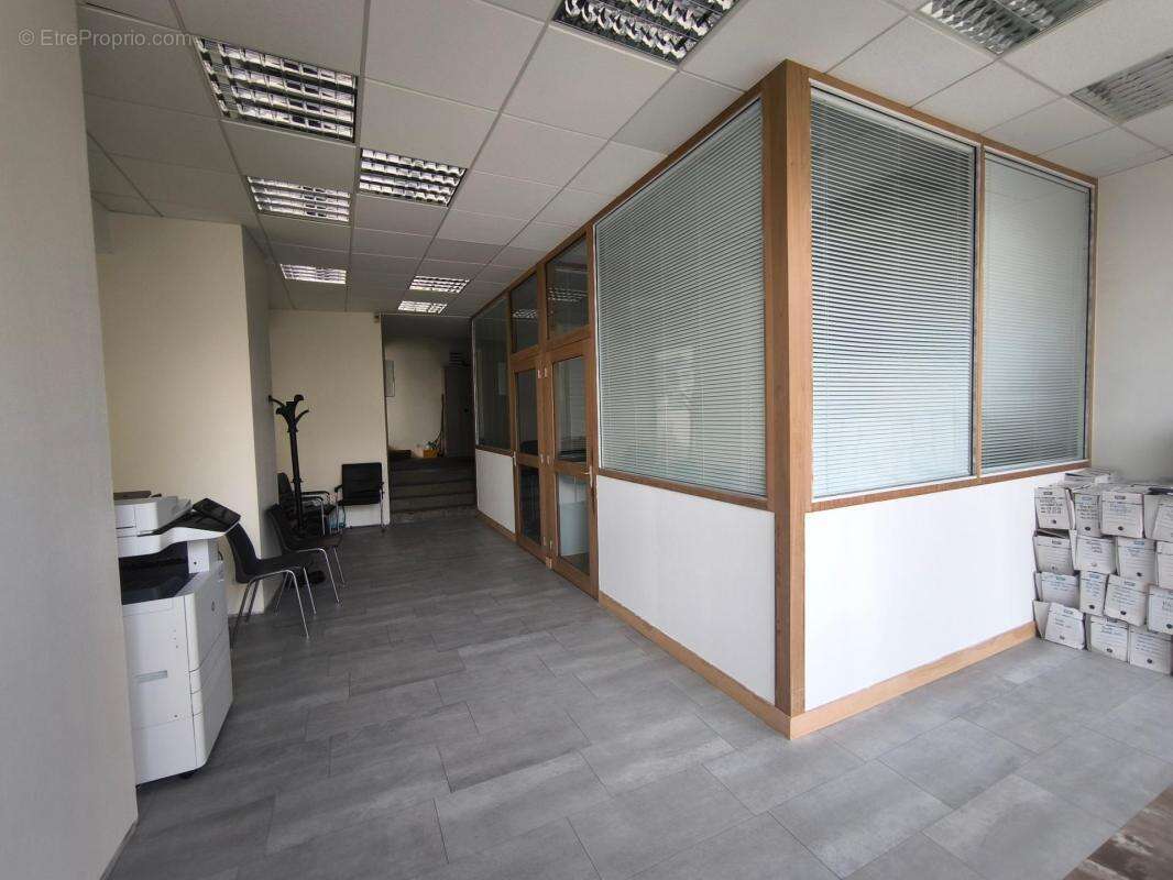 Appartement à POUANCE