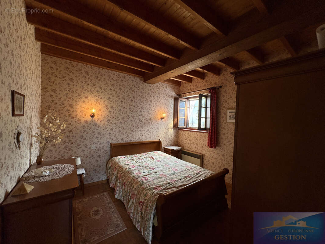 Maison à AUCUN