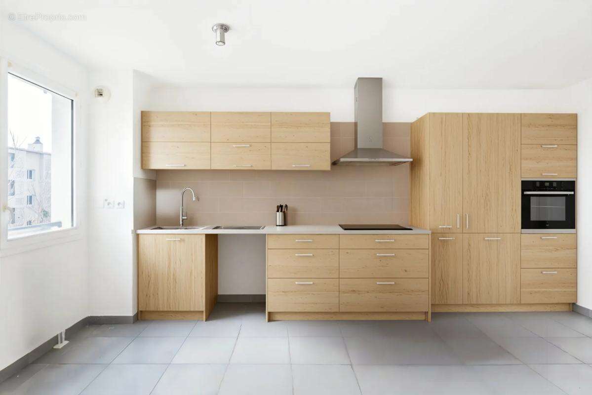 Appartement à MARSEILLE-11E