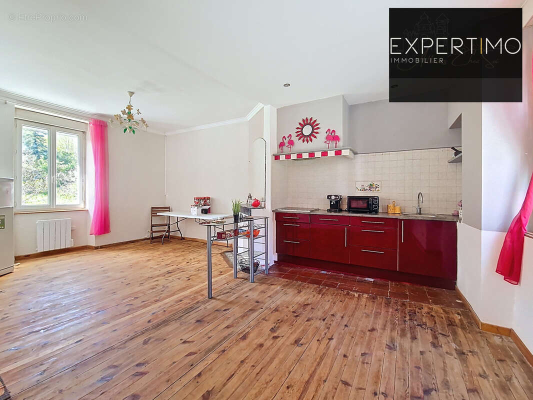 Maison à CASSAGNES-BEGONHES