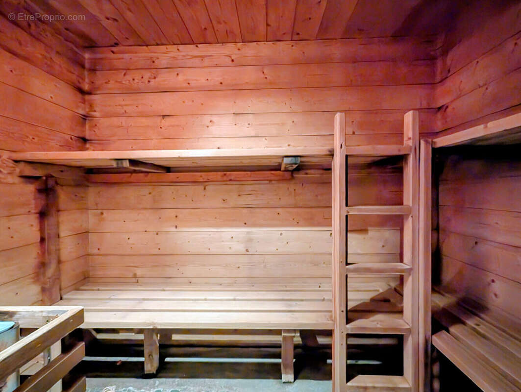 Appartement à LES CHAPELLES