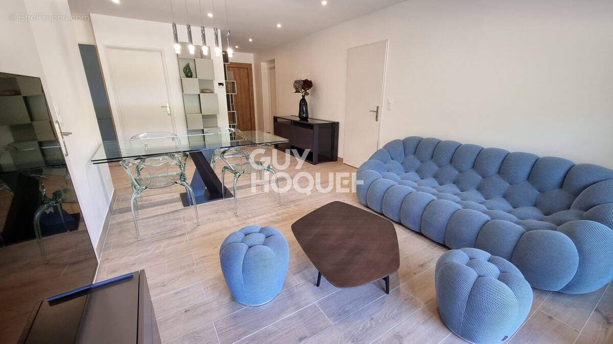 Appartement à LIVRON-SUR-DROME