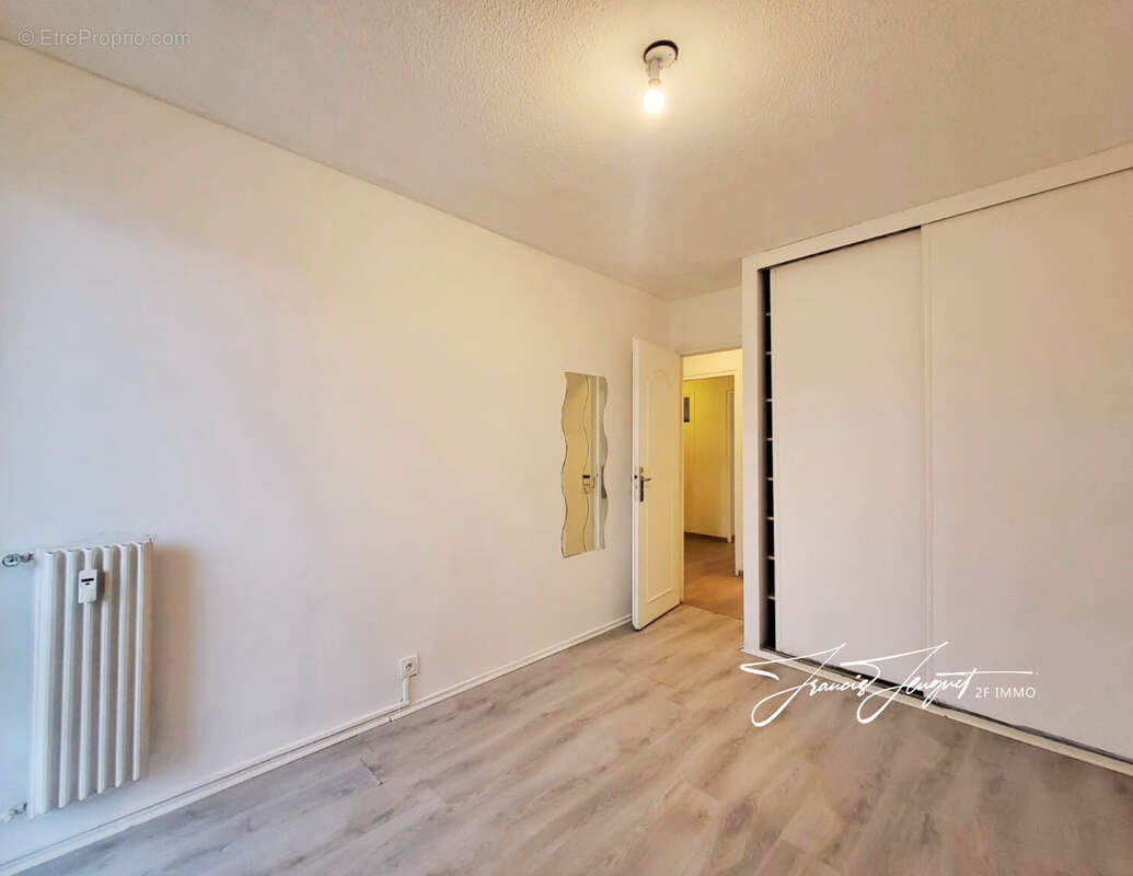 Appartement à SONNAZ