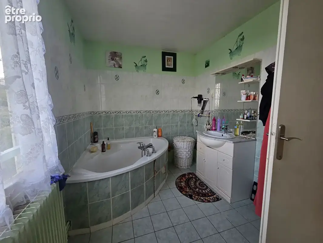 Maison Gond Pontouvre 4 pièce(s) 93 m2 - photo 10