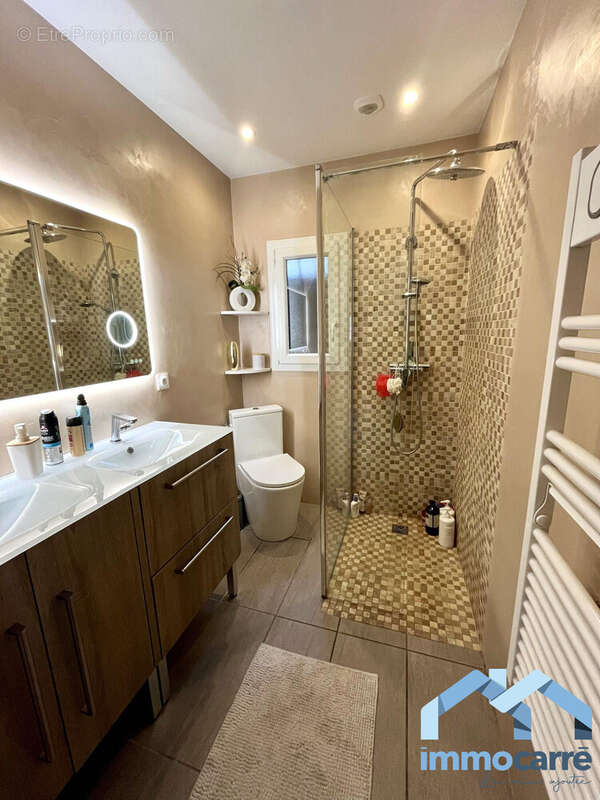 Maison à OZOIR-LA-FERRIERE