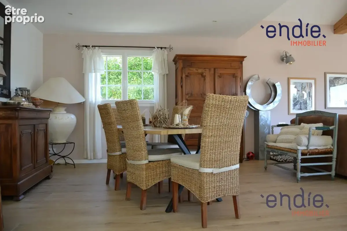 Maison 12 pièces 320 m² à vendre à La Garde-Freinet (83680) - photo 5