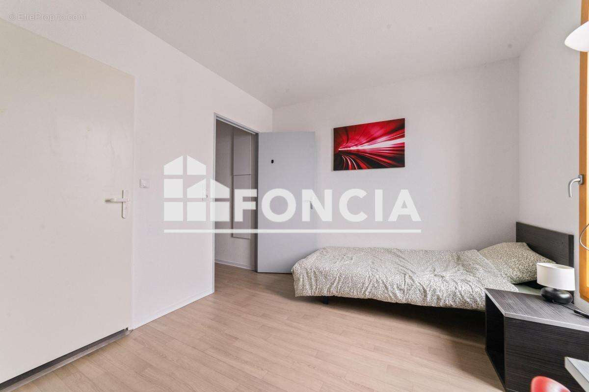 Appartement à LYON-9E