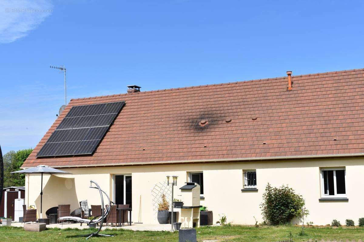 Maison à MONTFORT-SUR-RISLE