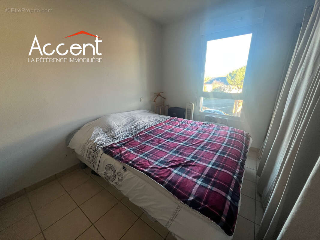 Appartement à ONET-LE-CHATEAU