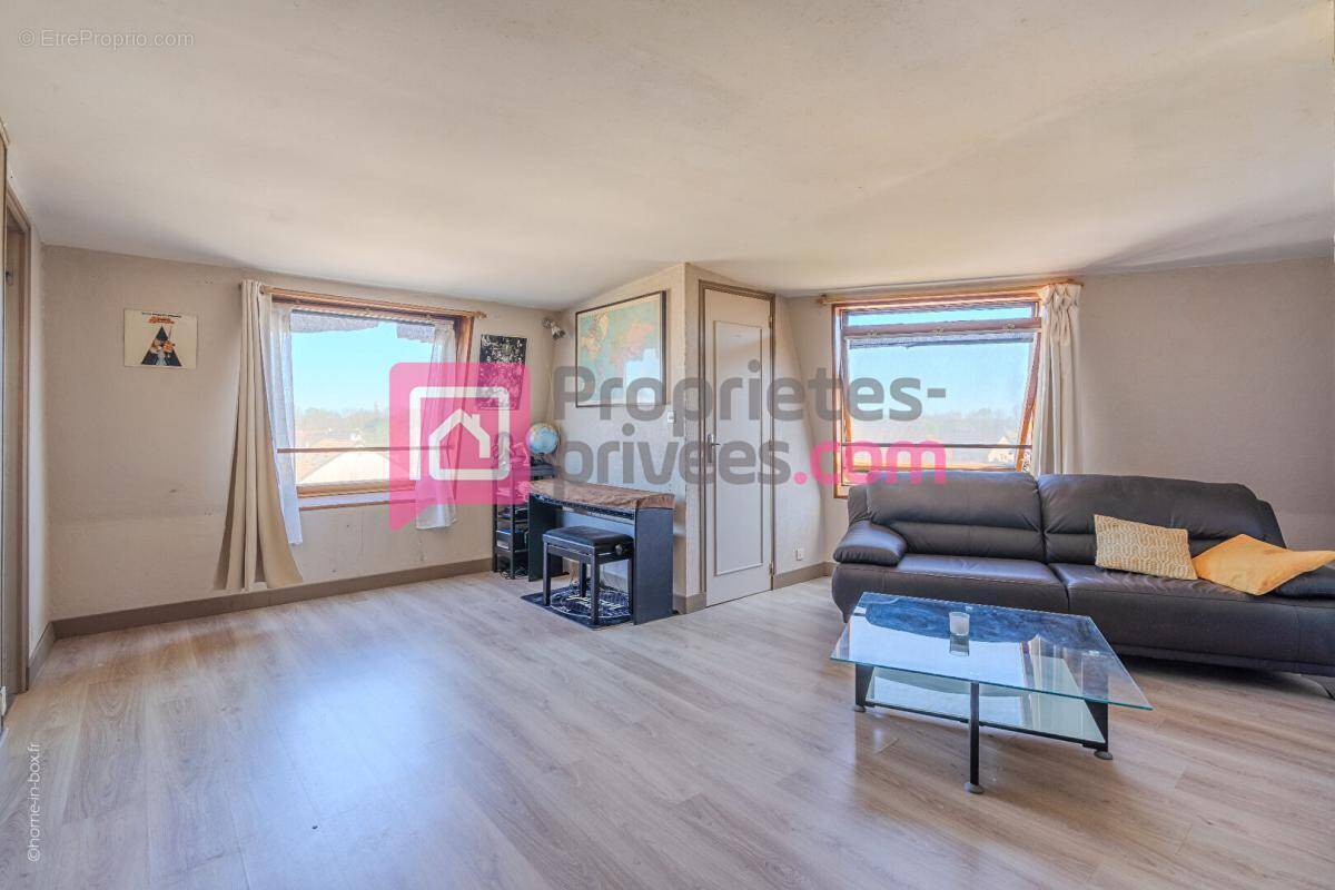 Appartement à NOISEAU