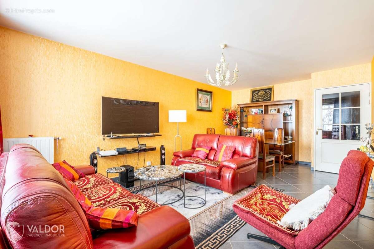 Appartement à LYON-8E