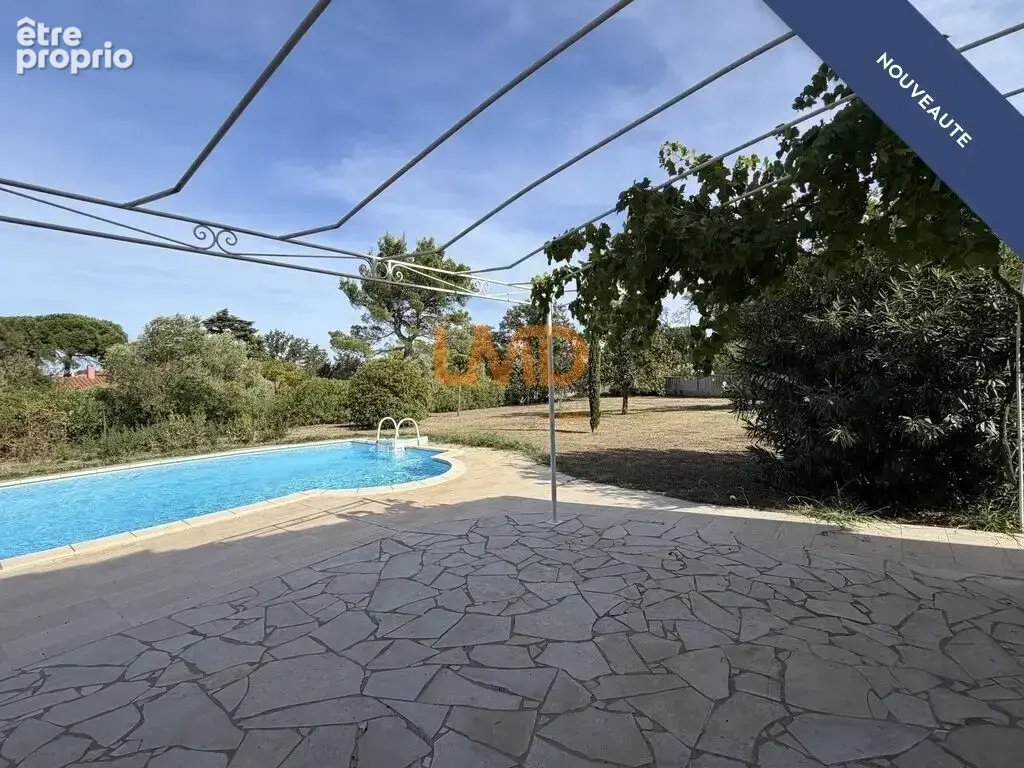 Villa 4 faces T5 145 m2 avec piscine - photo 18