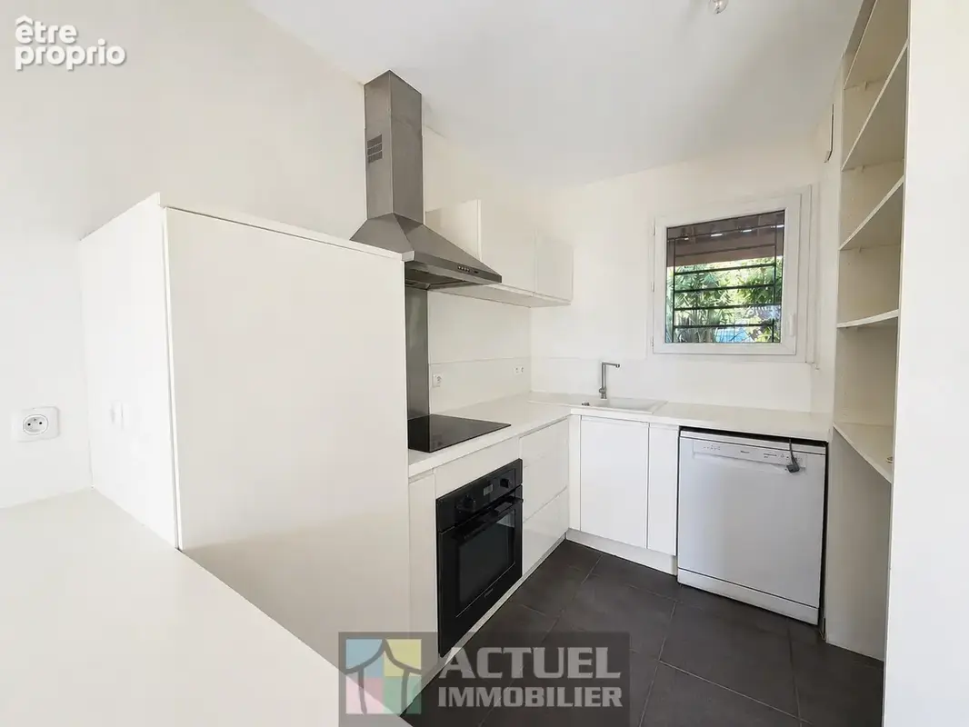 Maison T4 de 80 m2 avec jardin et garage   Saint-Clément-de-Rivière - photo 2