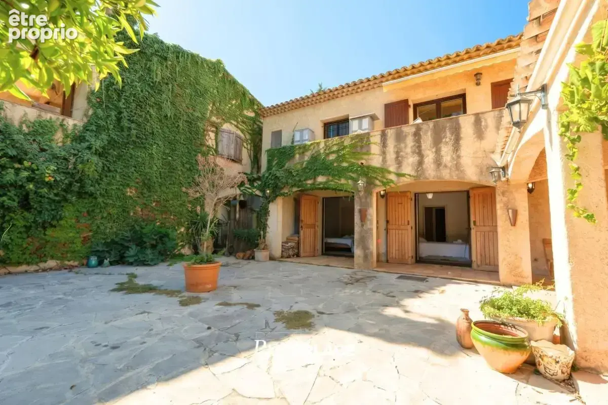 Appartement T3 de 119 m² à Saint-Paul-de-Vence 06570, Route des Serres - photo 19
