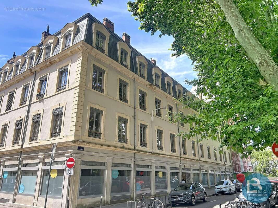 Appartement à LYON-6E