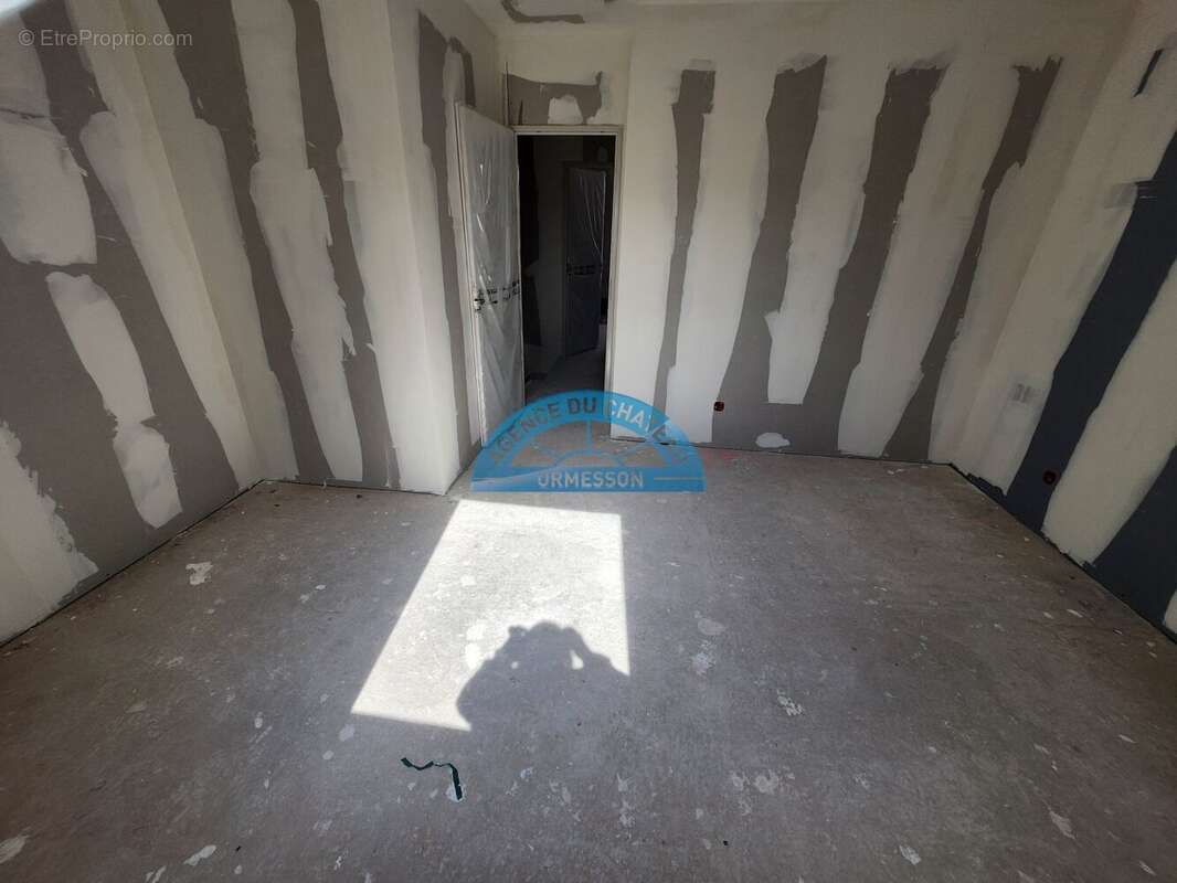 Maison à ORMESSON-SUR-MARNE