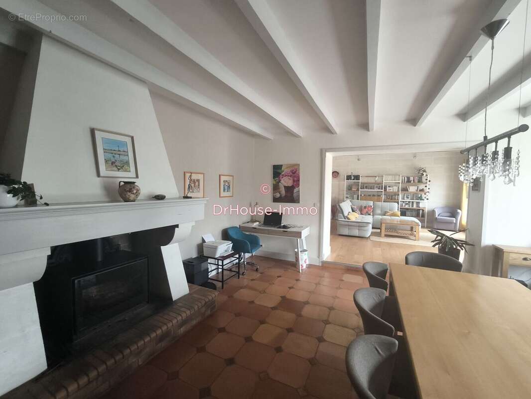Maison 188 m² à Cavignac  - photo 12