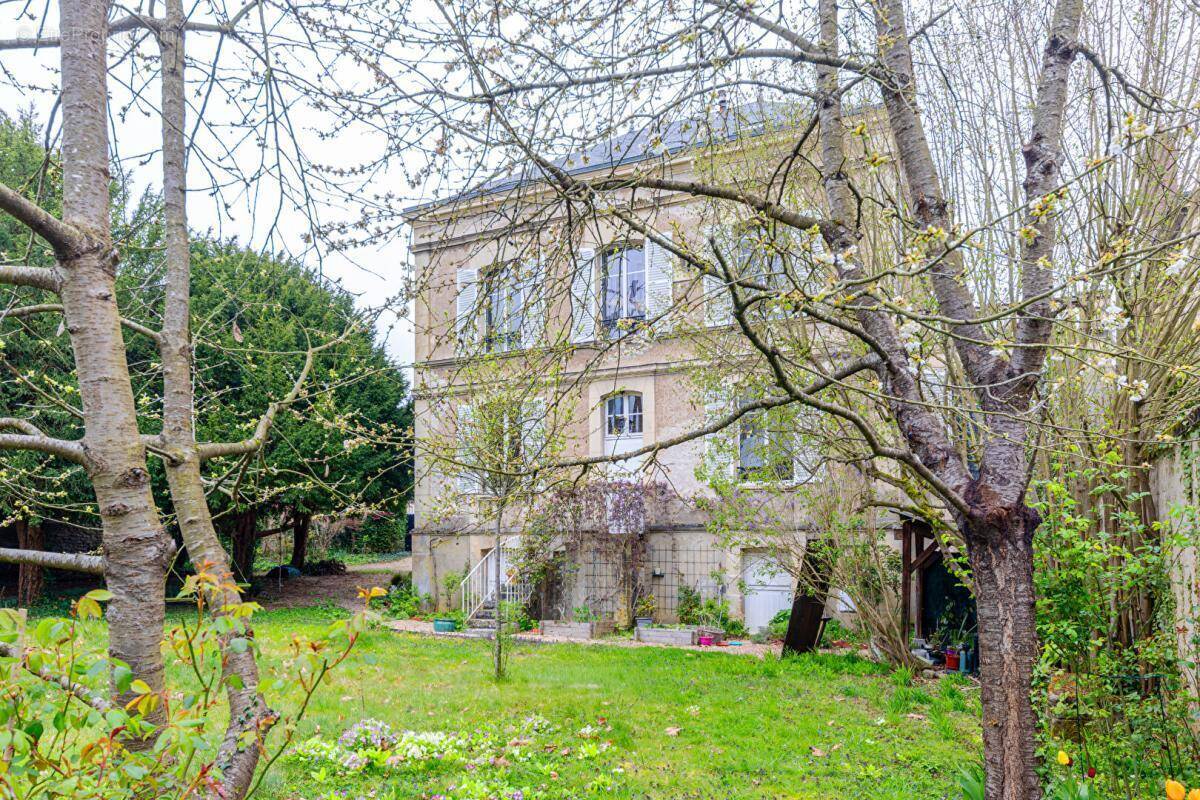 Maison à MAGNY-EN-VEXIN