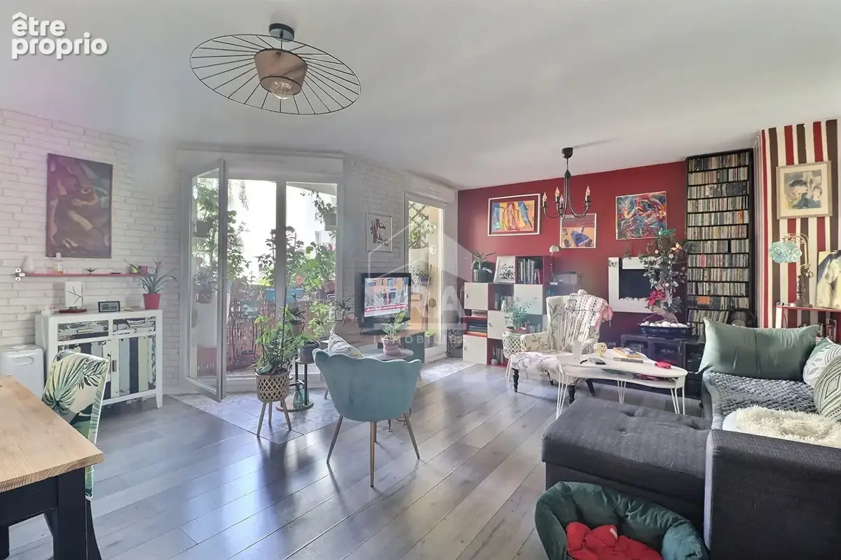 Photo Appartement à Saint-Denis au prix de 265 000€