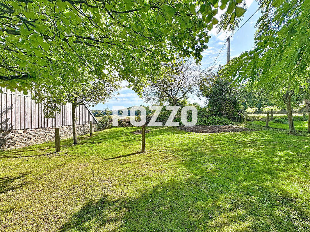 Maison à REFFUVEILLE