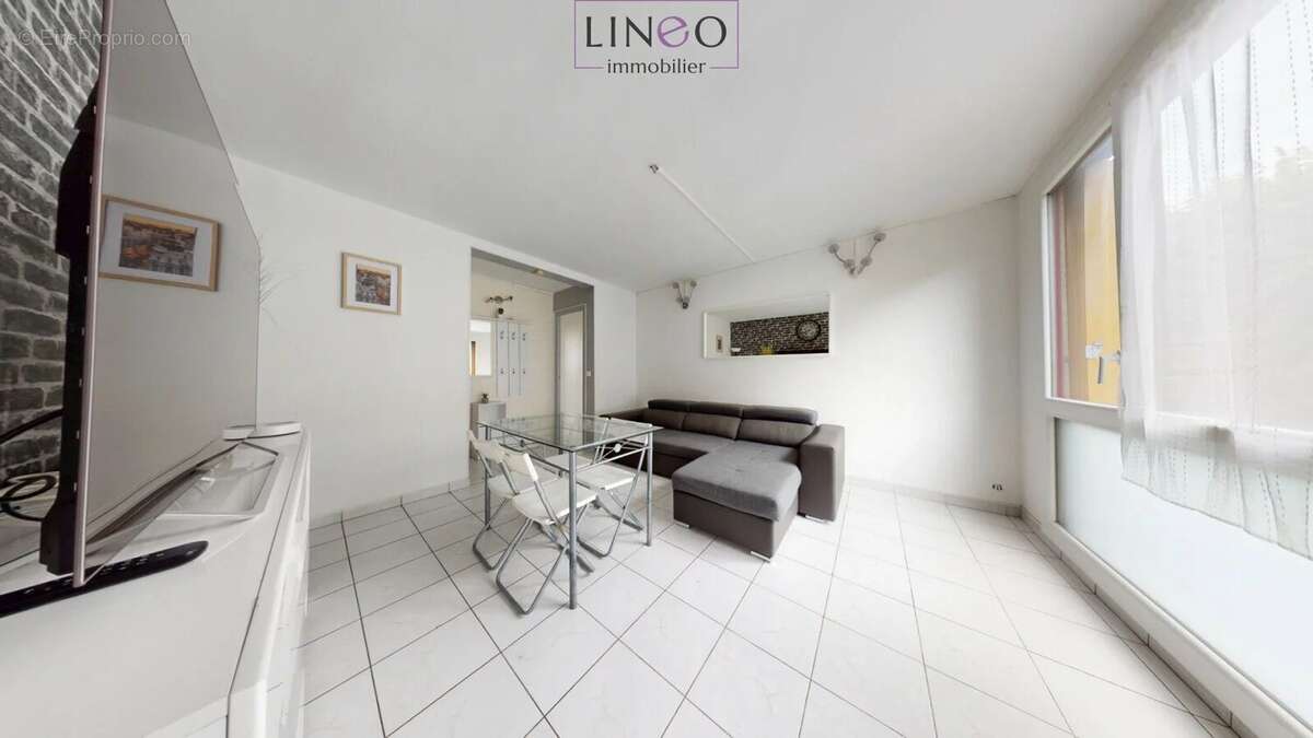 Appartement à CHOISY-LE-ROI