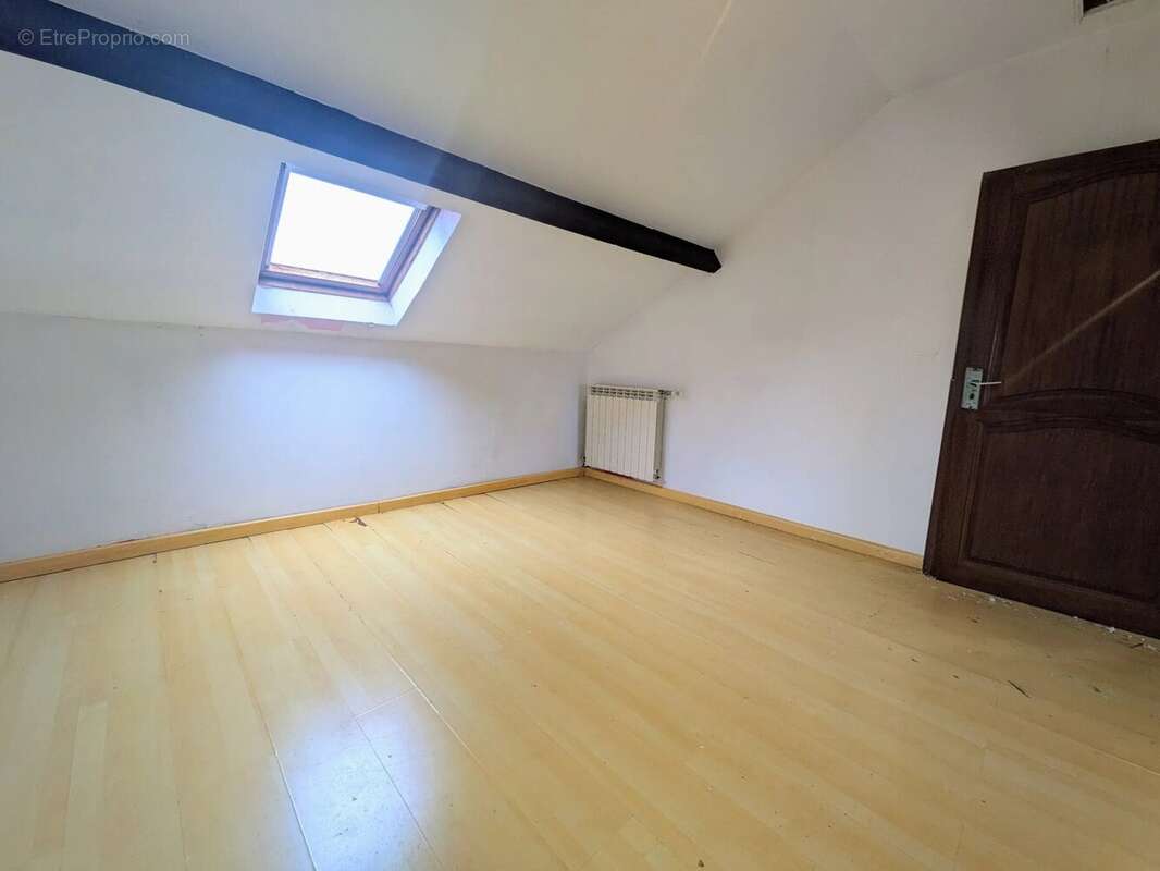 Appartement à MONTMIRAIL