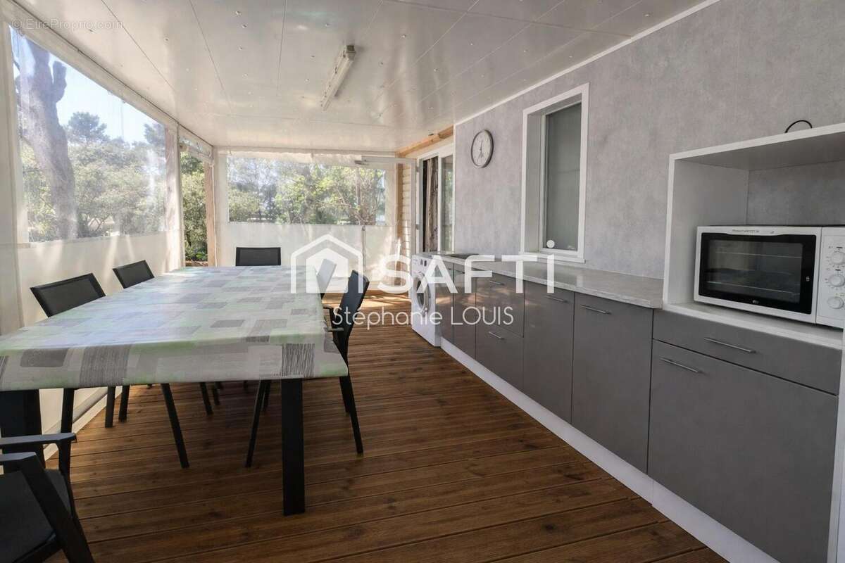 Photo 7 - Terrain à FREJUS