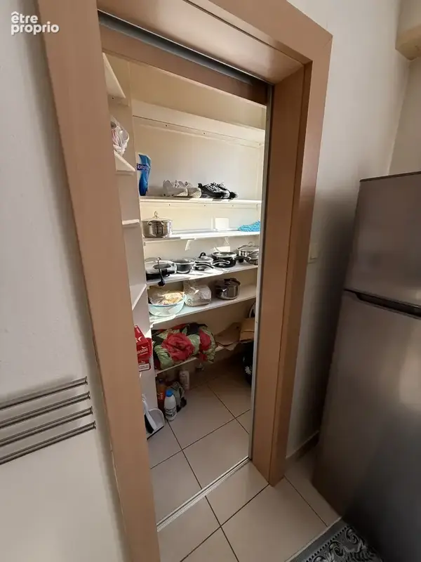 Strasbourg - Pour investisseurs ! F2 loué 48m2 balcon, cave et parking - photo 5