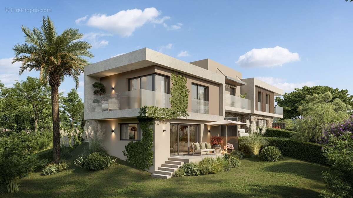 Maison à SAINT-RAPHAEL