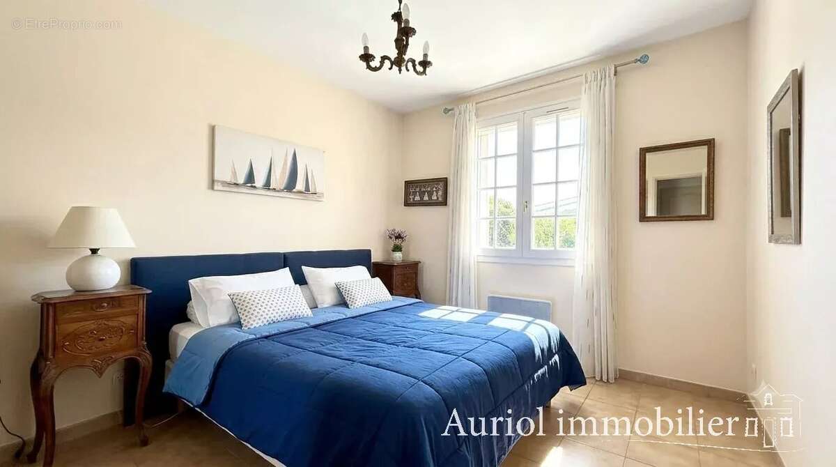 Maison à AURIOL