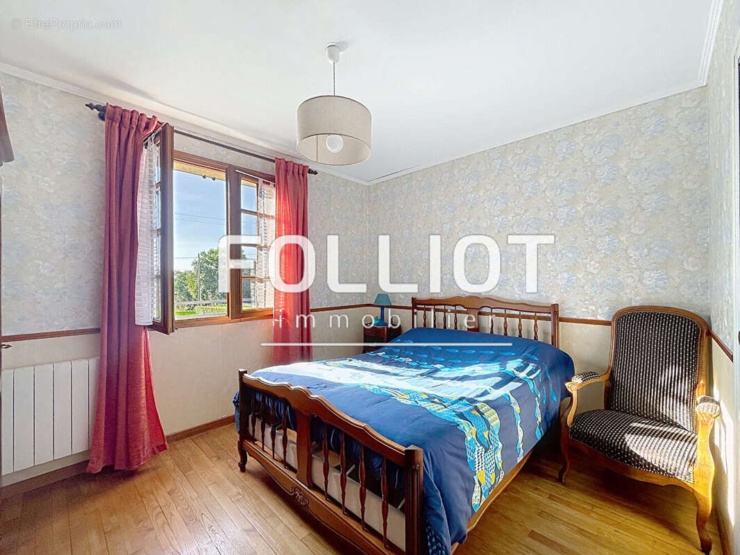 A vendre - Maison Saint Jean D'Elle - photo 6