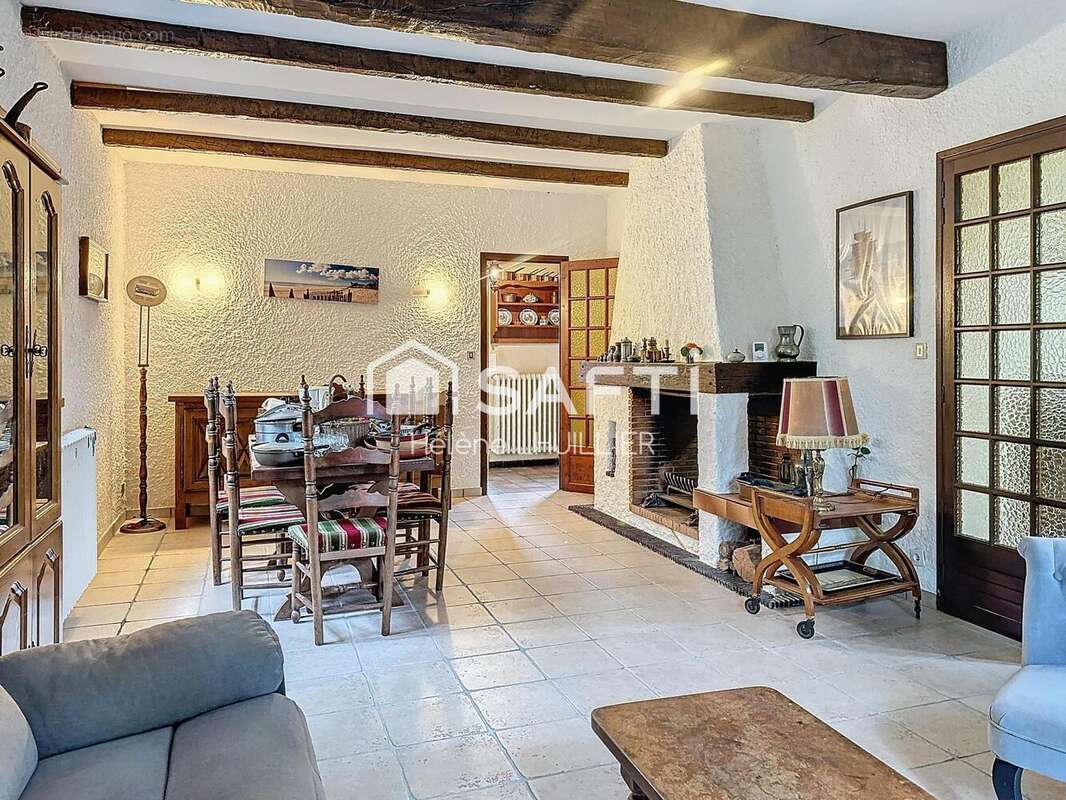 Photo 2 - Maison à LAPEYROUSE-FOSSAT