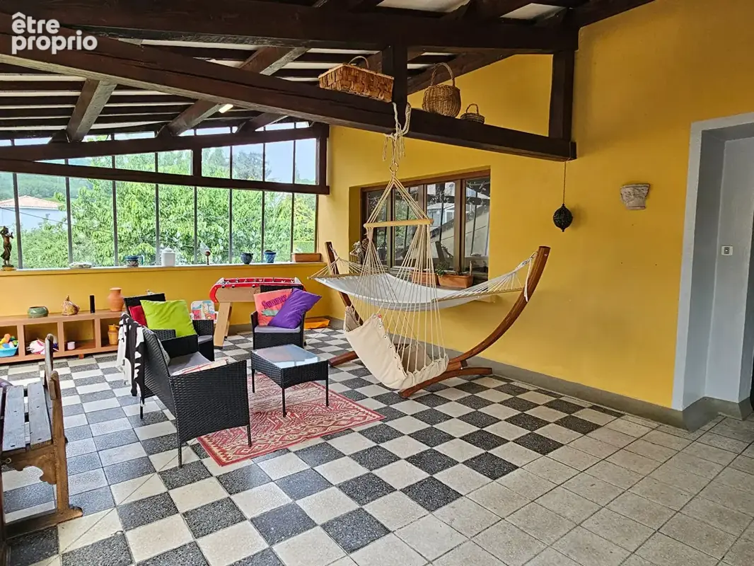 Maison de village avec cour et garage - photo 17