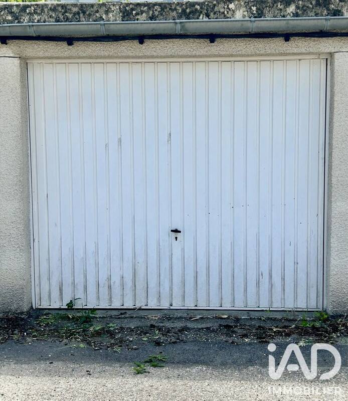 Photo 1 - Parking à BORDEAUX