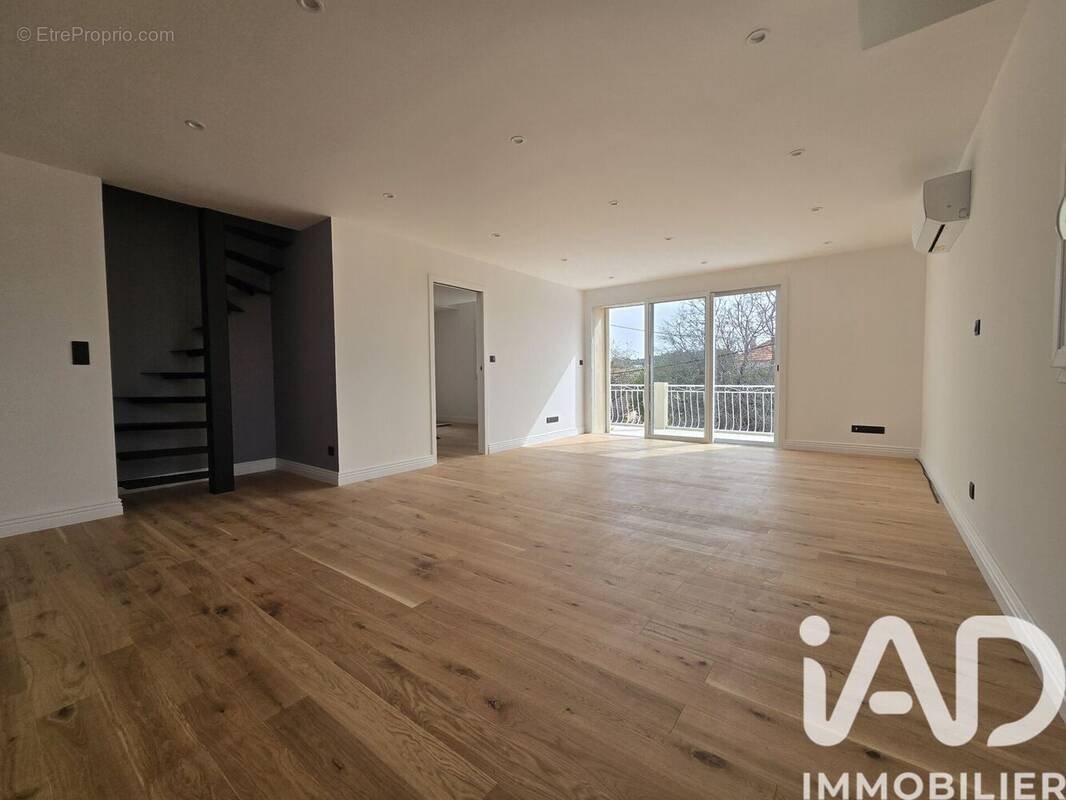 Photo 1 - Appartement à TOULON