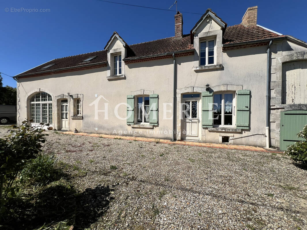 Maison à SANCERRE