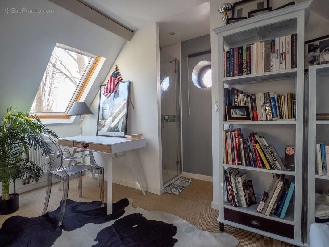 Maison à TILLOY-LEZ-MARCHIENNES