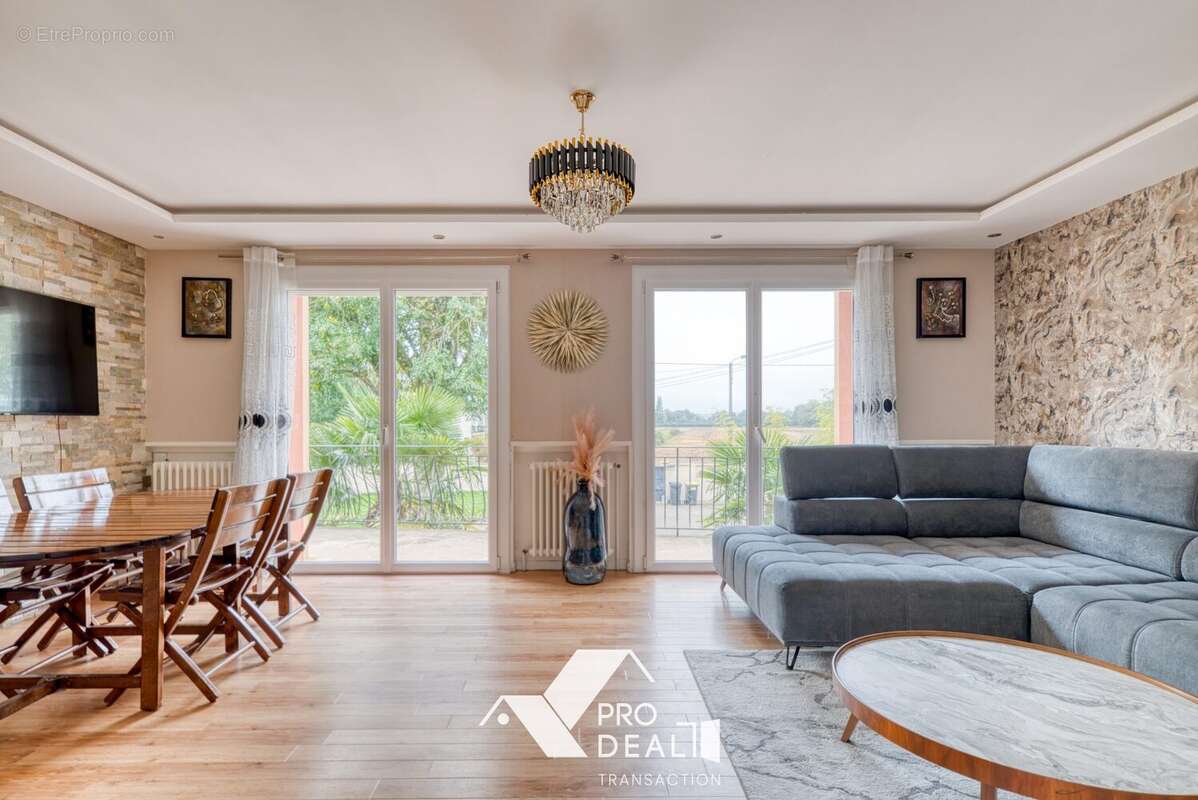 Appartement à BOURG-EN-BRESSE