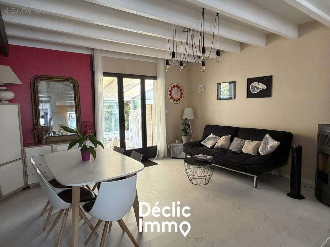 A vendre maison rochefort 5ch - photo 2