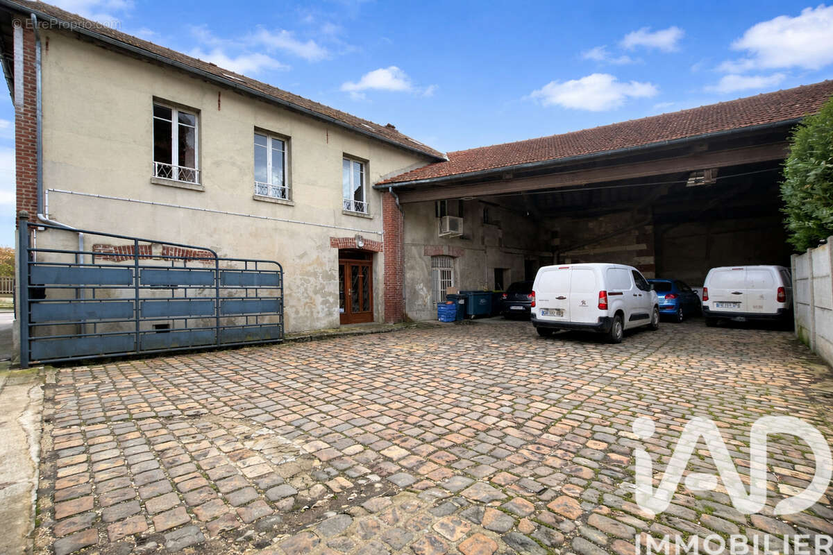 Photo 2 - Appartement à VILLERS-COTTERETS