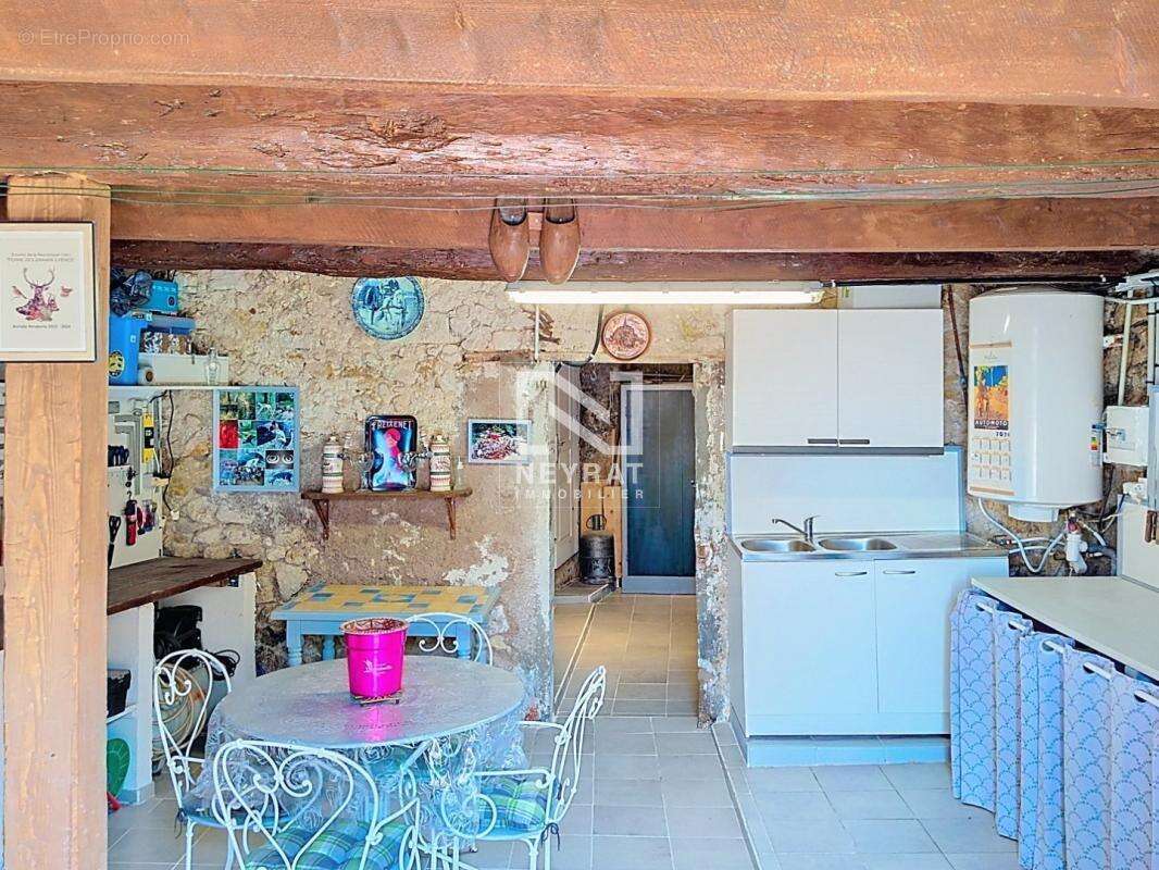 Callian -appartement avec grande cave amenagee - photo 8