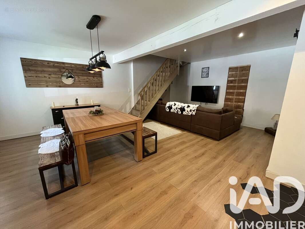 Maison 116 m² à L'hospitalet-Pres-L'andorre  - photo 3