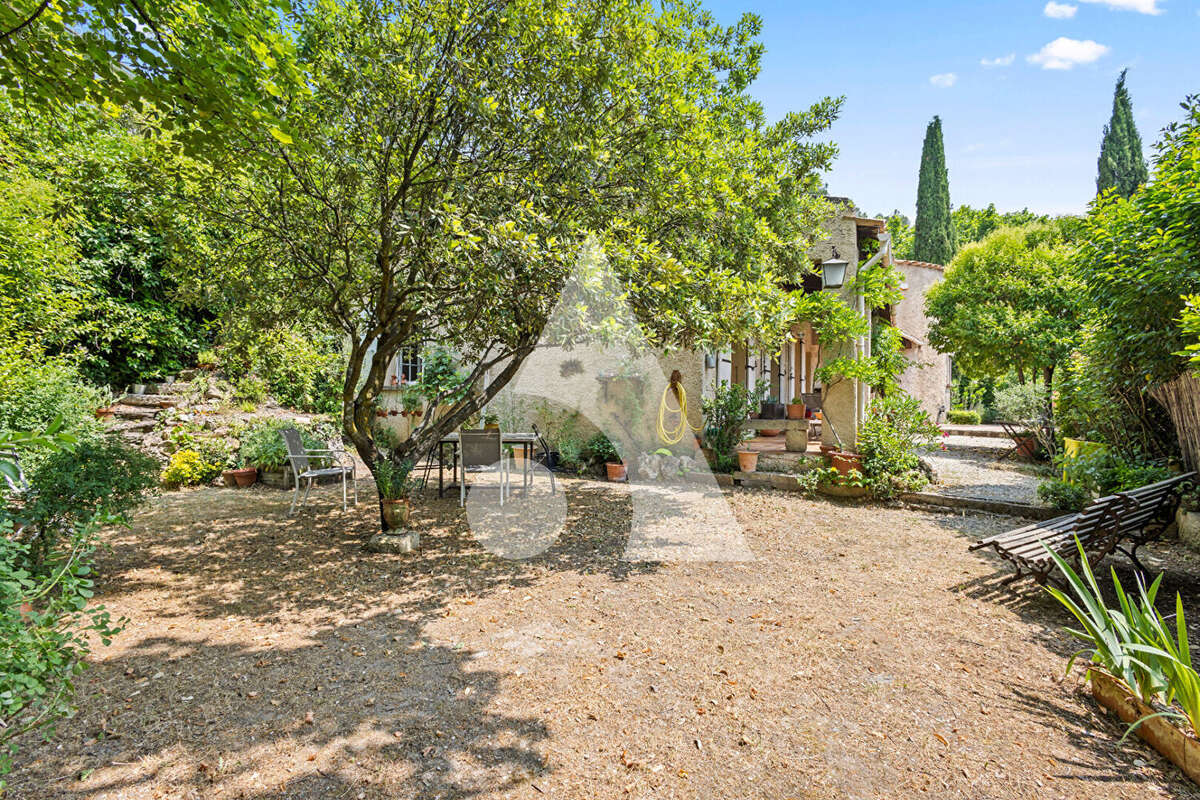Maison à SAINT-MARC-JAUMEGARDE