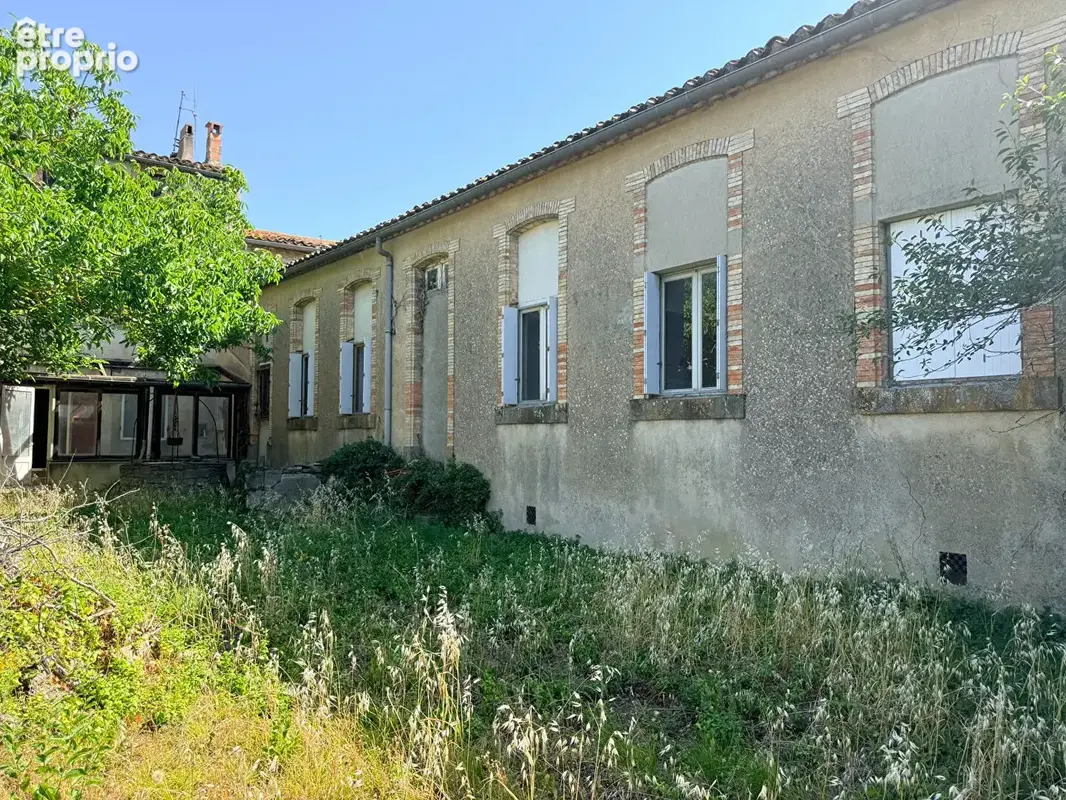 Maison à VILLEMOUSTAUSSOU