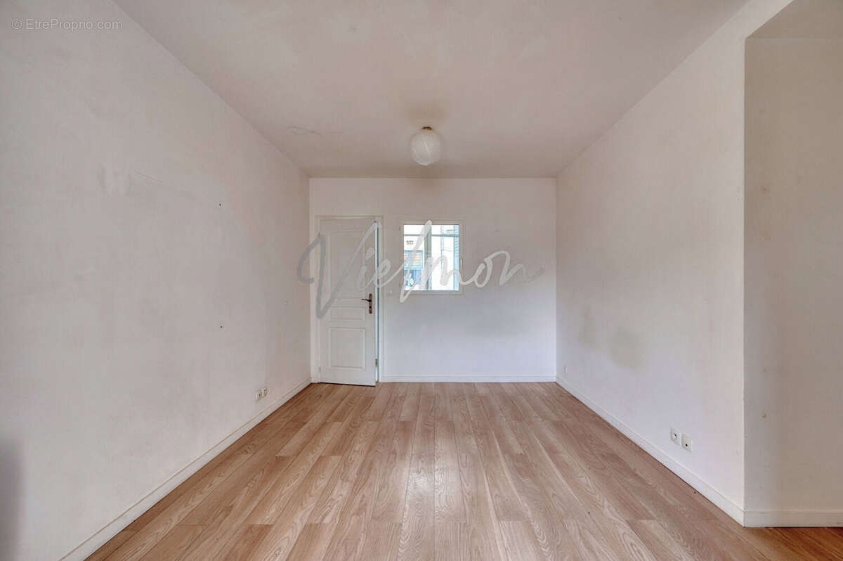 Appartement à VERSAILLES